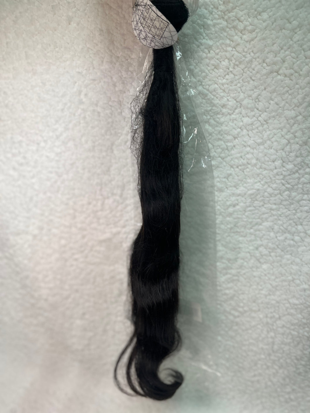 100% HUMAN HAIR BUNDLES 20” BODY WAVE